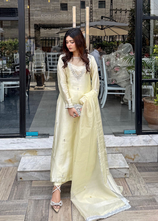 Mahrosh Client Diaries